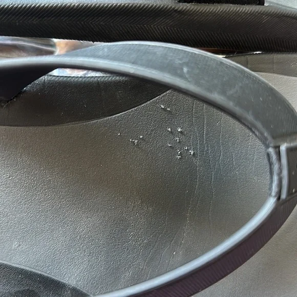 🌴Olukai Kōko‘o Flip Flops🌴 - Picture 13 of 15